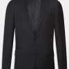 Generous Fit Linen Blazer