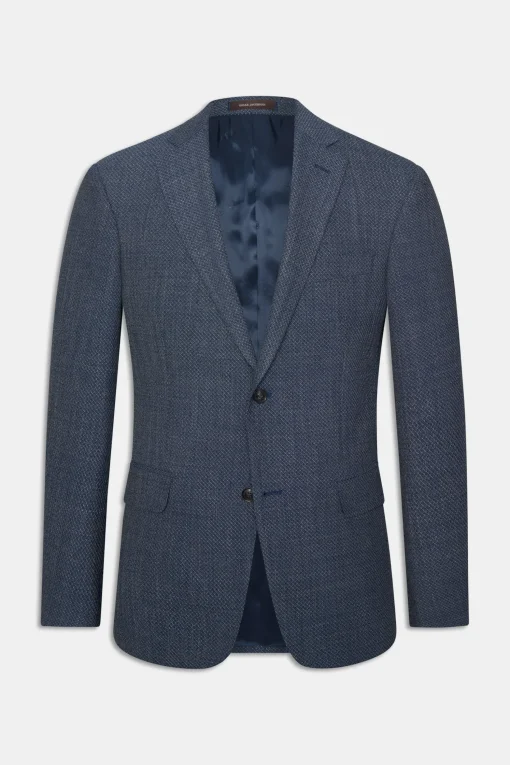 Generous Fit Linen Blazer