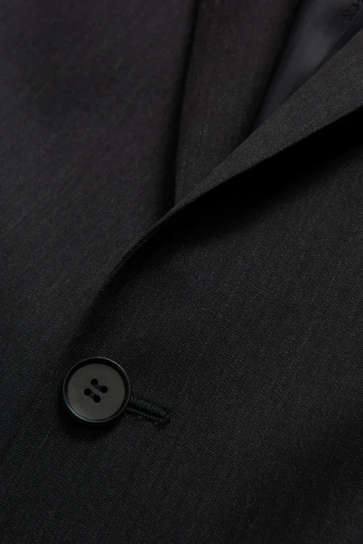 Generous Fit Linen Blazer