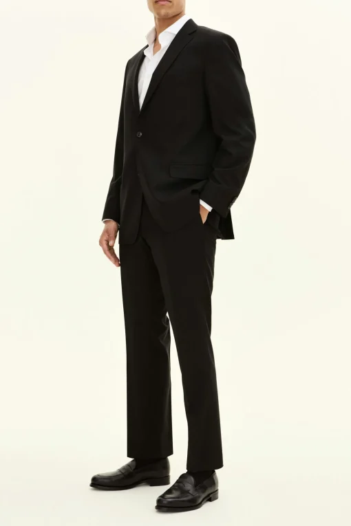 Generous Fit Linen Blazer