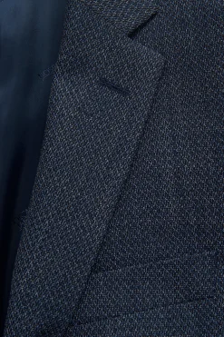 Generous Fit Linen Blazer