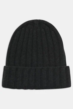 Knitted Rib structure hat