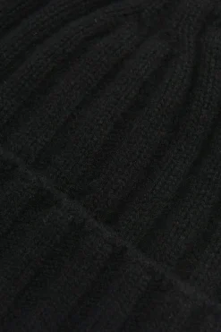 Knitted Rib structure hat