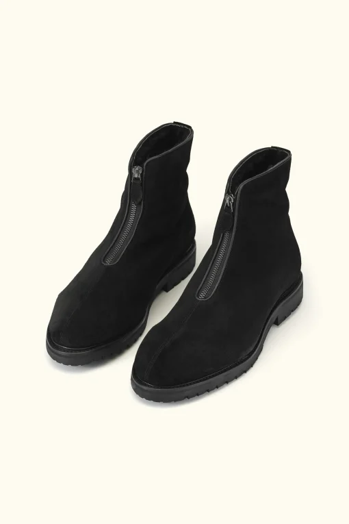 Mountain Suede Boots