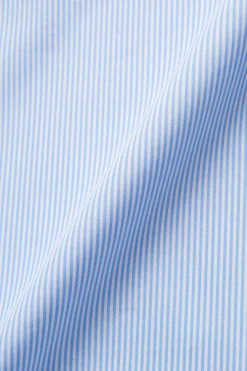 Regular Fit Cut Away Poplin Shirt