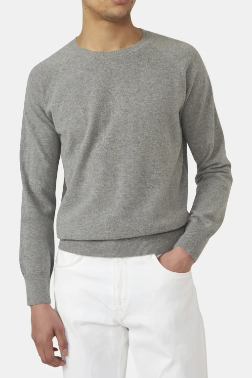 Regular Fit Roundneck Soft Knit Sweater