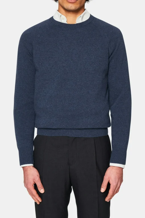 Regular Fit Roundneck Soft Knit Sweater