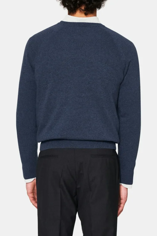 Regular Fit Roundneck Soft Knit Sweater