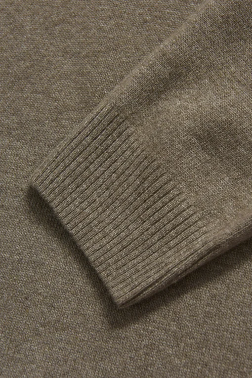 Regular Fit Roundneck Soft Wool Cashmere Sweater
