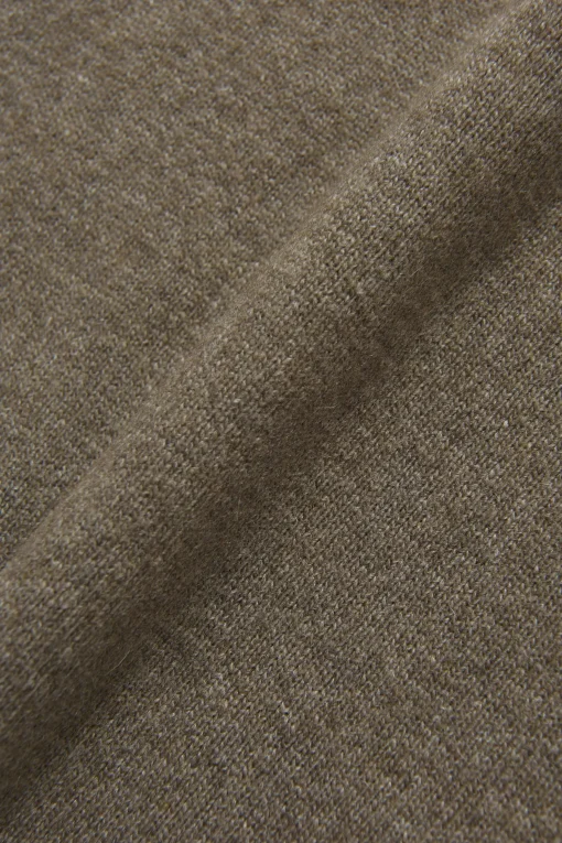 Regular Fit Roundneck Soft Wool Cashmere Sweater