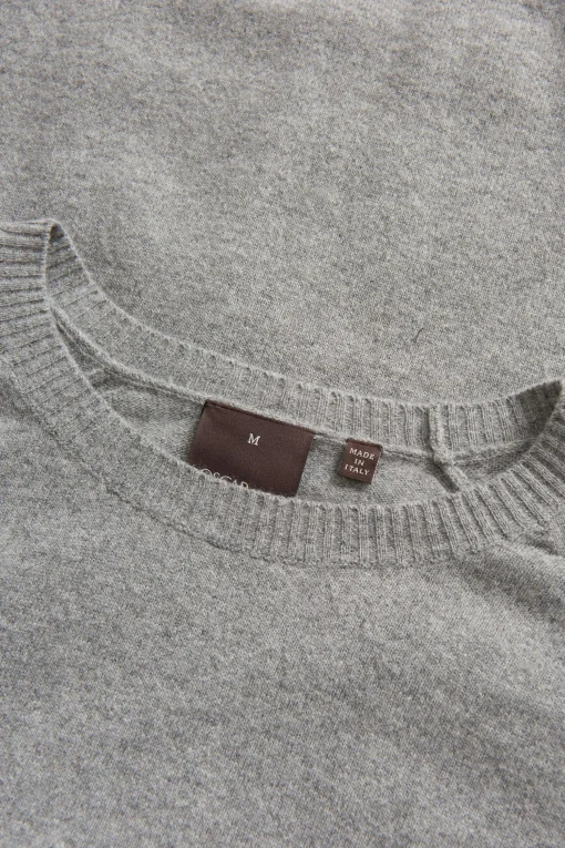 Regular Fit Roundneck Soft Knit Sweater