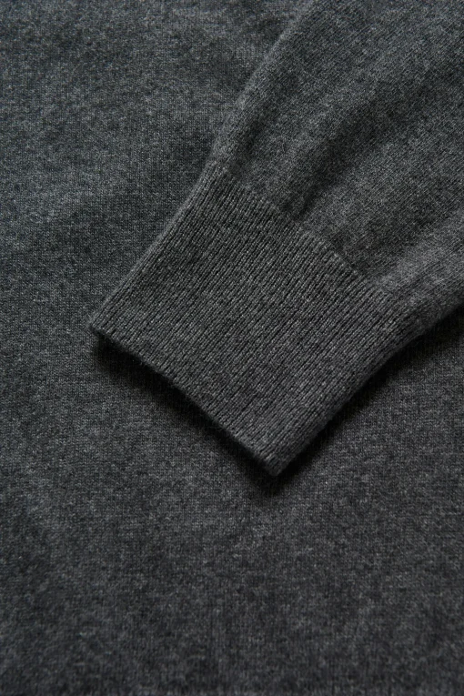 Regular Fit Roundneck Soft Knit Sweater