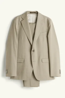 Regular Fit Tropical Wool Suit