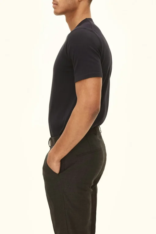 Slim Fit Fine Knitted T-shirt