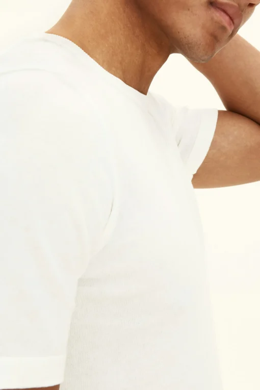 Slim Fit Fine Knitted T-shirt