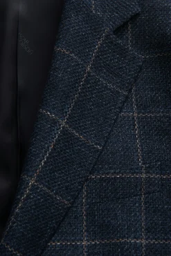 Slim Fit Linen Blazer