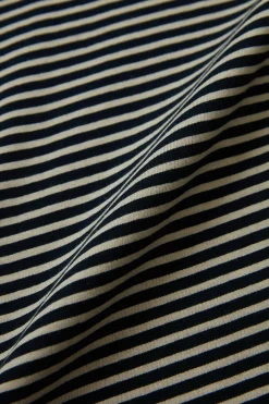 Slim Fit Stretch T-shirt