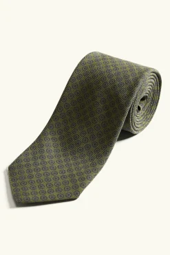 Tie